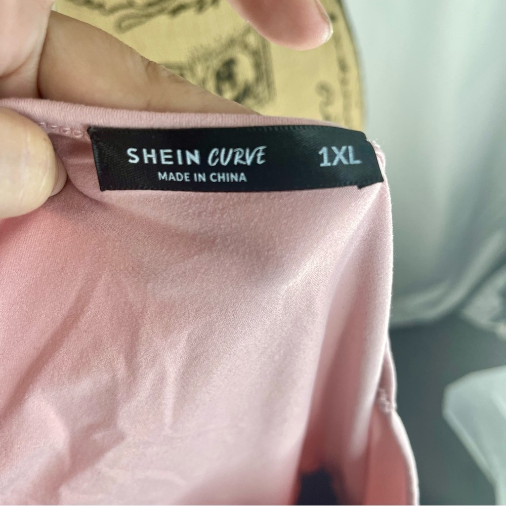 Shien Curve Colorblock Pink, Black, and Gray Women's Top Size 1XL - Picture 6 of 7